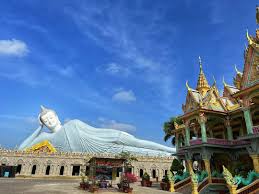 Dịch Vụ Thuê Xe Có Tài Xế Đi Sóc Trăng