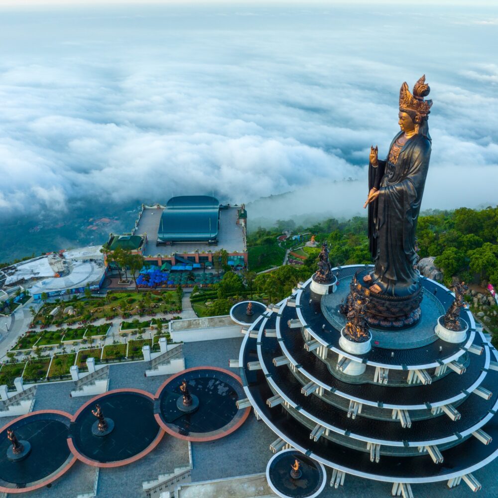 Thuê Xe Đi Núi Bà Đen Tây Ninh - Dịch Vụ Giá Rẻ Chỉ Từ 1.099k - Anh Ba Travel